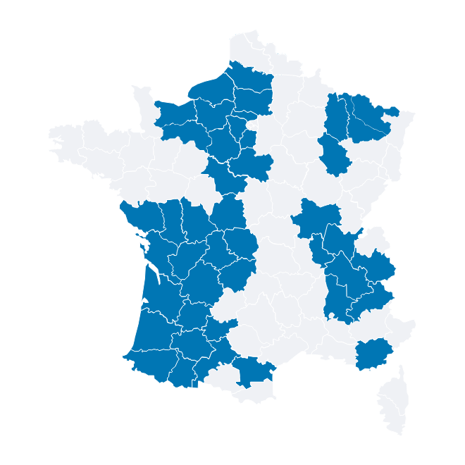 Carte de la France mettant en évidence certaines régions en bleu tandis que d'autres restent blanches